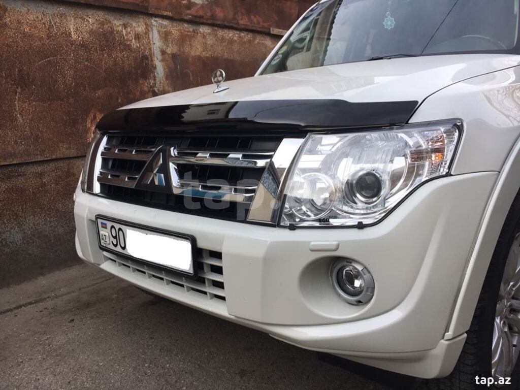 "Mitsubishi Pajero 4" kapot üçün küləkliyi (3)