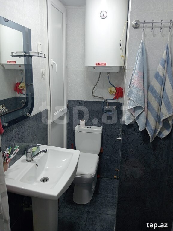 4-otaqlı mənzil, General Şıxlinski küç. 39 B, 80 m²