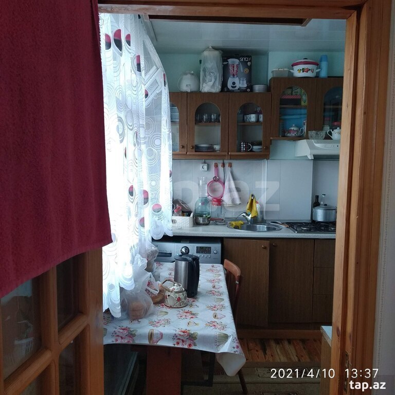 4-otaqlı mənzil, General Şıxlinski küç. 39 B, 80 m²
