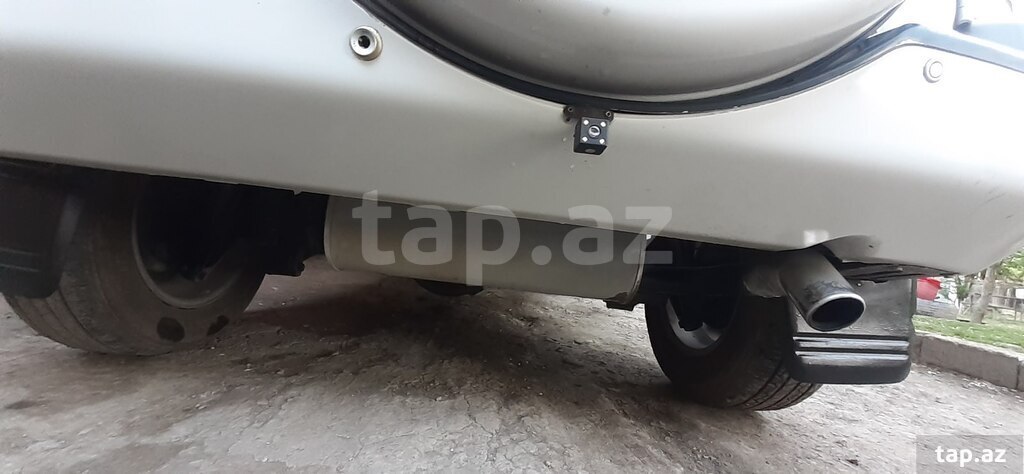 Mitsubishi Pajero io, 2000 il (8)