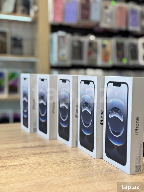 Apple iPhone 16e Black 128GB/8GB (2)