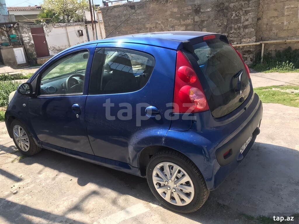 Peugeot 107, 2008 il (4)