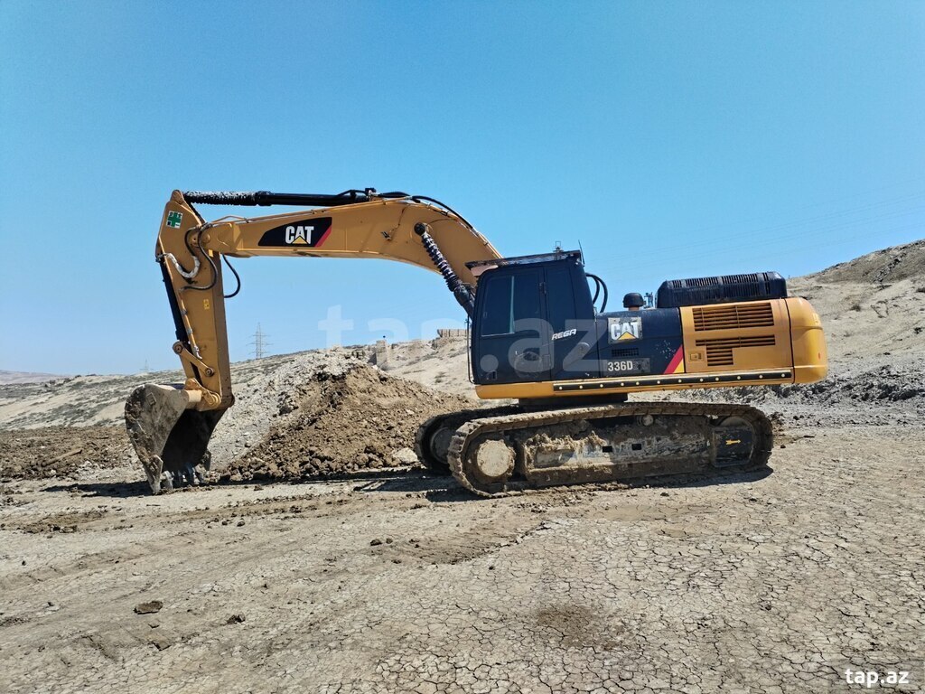 Ekskavator Cat 336 D2 L, 2022 il (4)