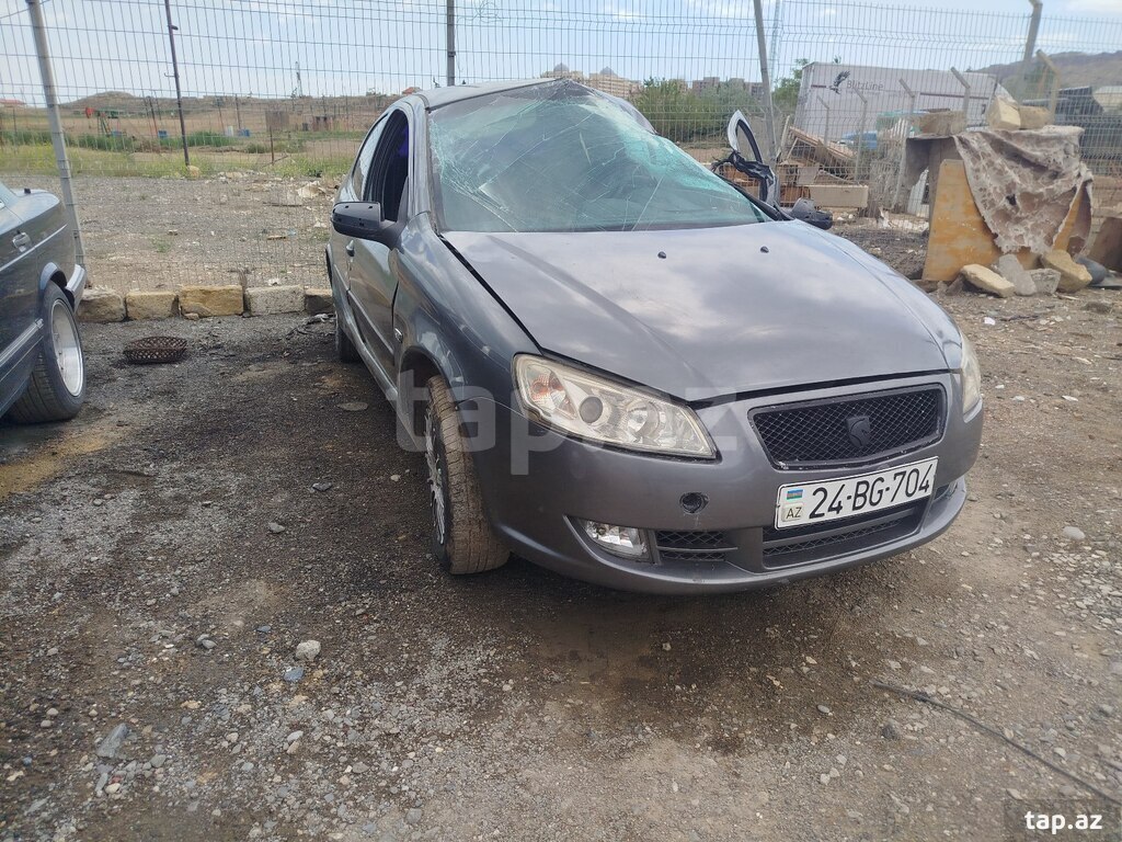 "İran Khodro AzSamand Runna" saffası (8)