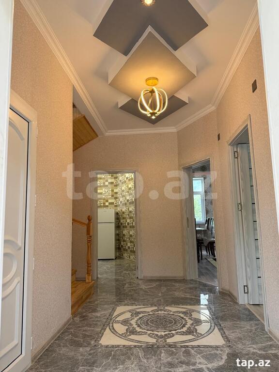 Villa, Qələdüz k. (14)