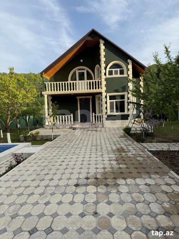 Villa, Qələdüz k. (4)