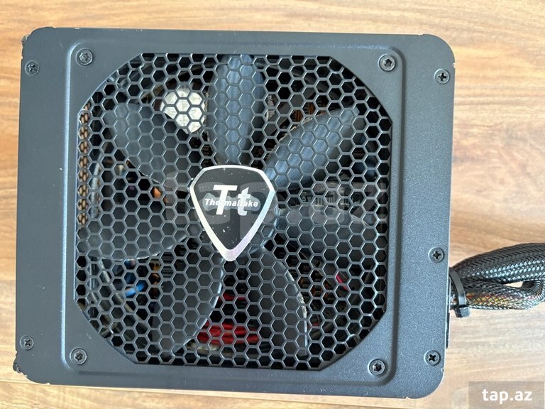 Thermaltake Toughpower Grand 1200W 80+ Gold PSU
