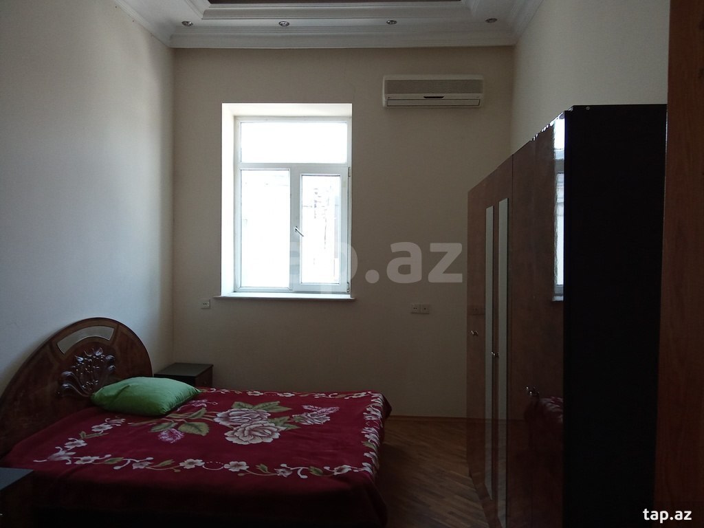 3-otaqlı mənzil kirayə verilir, Nizami küç., 120 m²