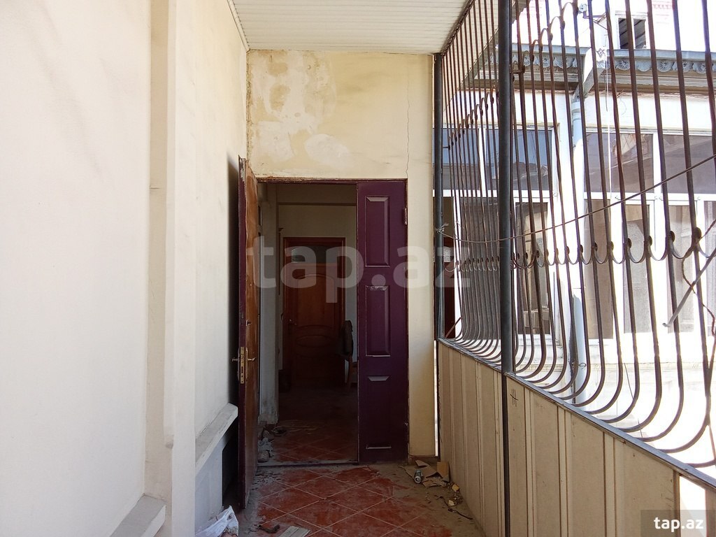 3-otaqlı mənzil kirayə verilir, Nizami küç., 120 m²