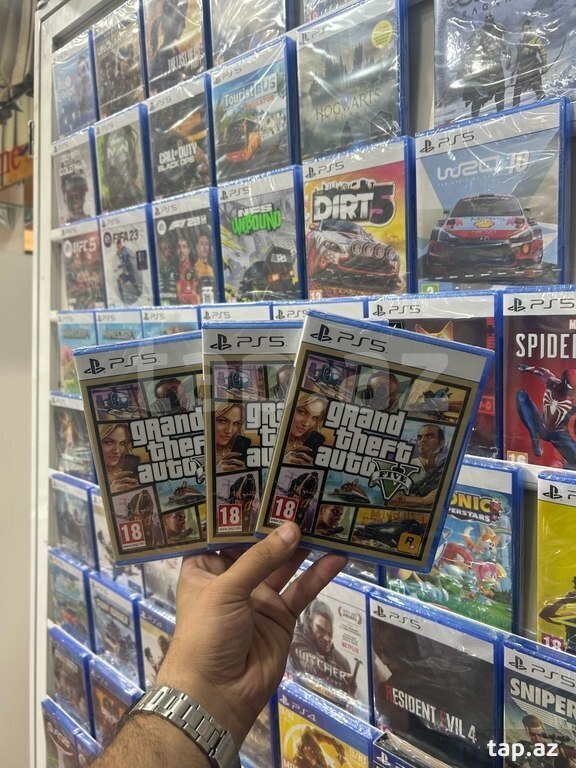 PS5 üçün "Gta V" oyun diski