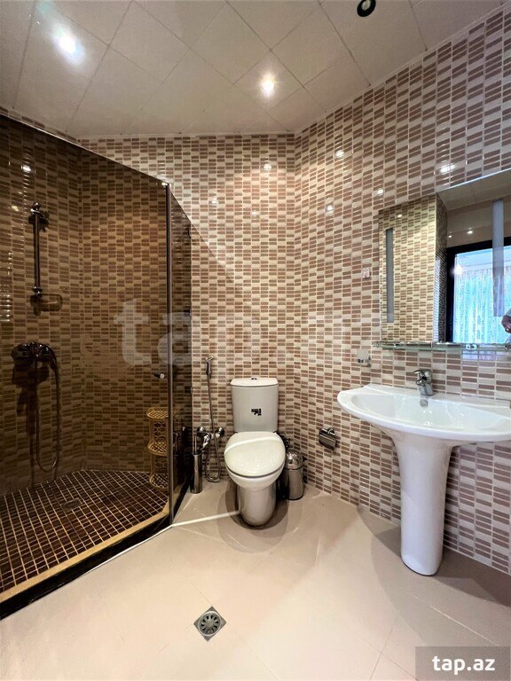 3-otaqlı yeni tikili kirayə verilir, Nizami küç., 160 m² (8)