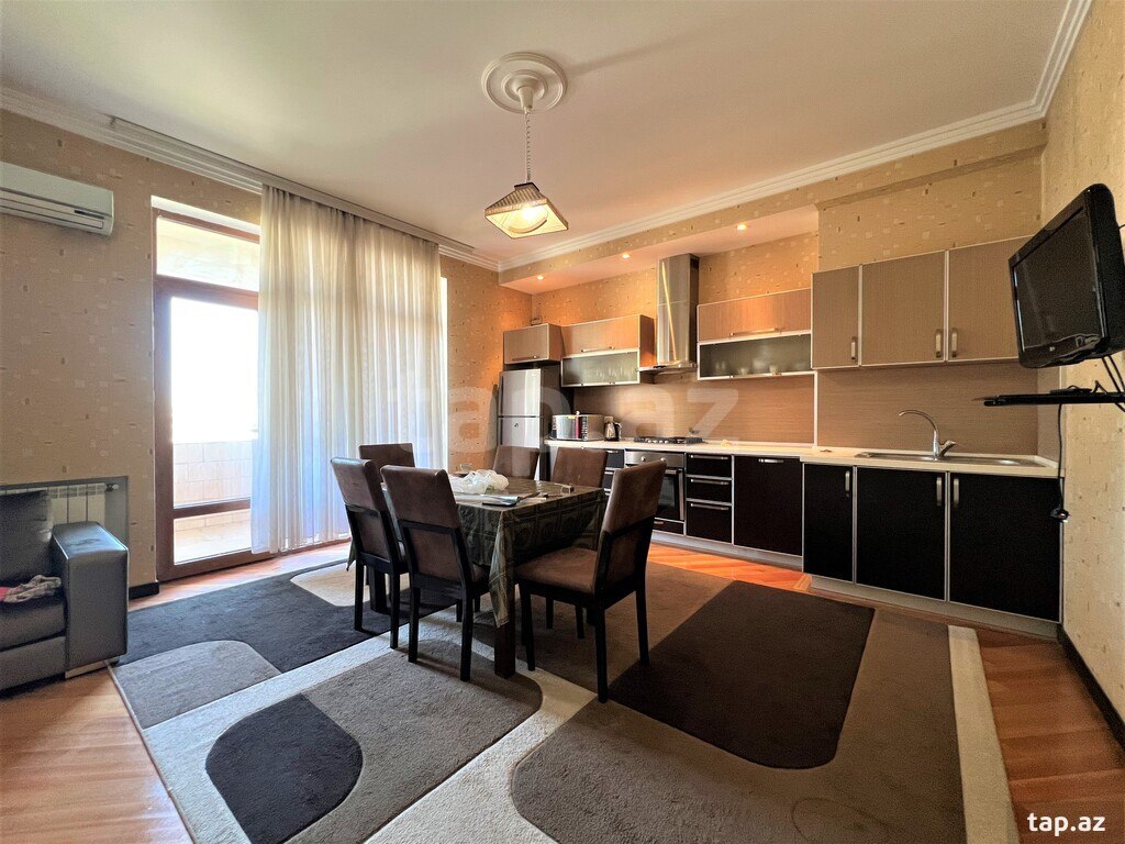 3-otaqlı yeni tikili kirayə verilir, Nizami küç., 160 m² (9)