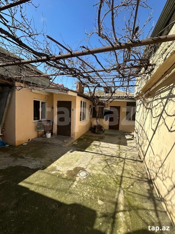 Həyət evi, Bakıxanov qəs.