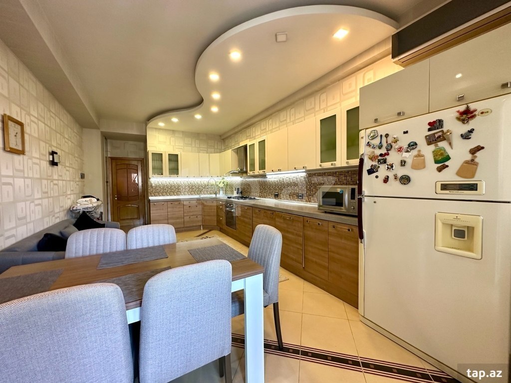 4-otaqlı yeni tikili, Təbriz küç., 240 m² (14)