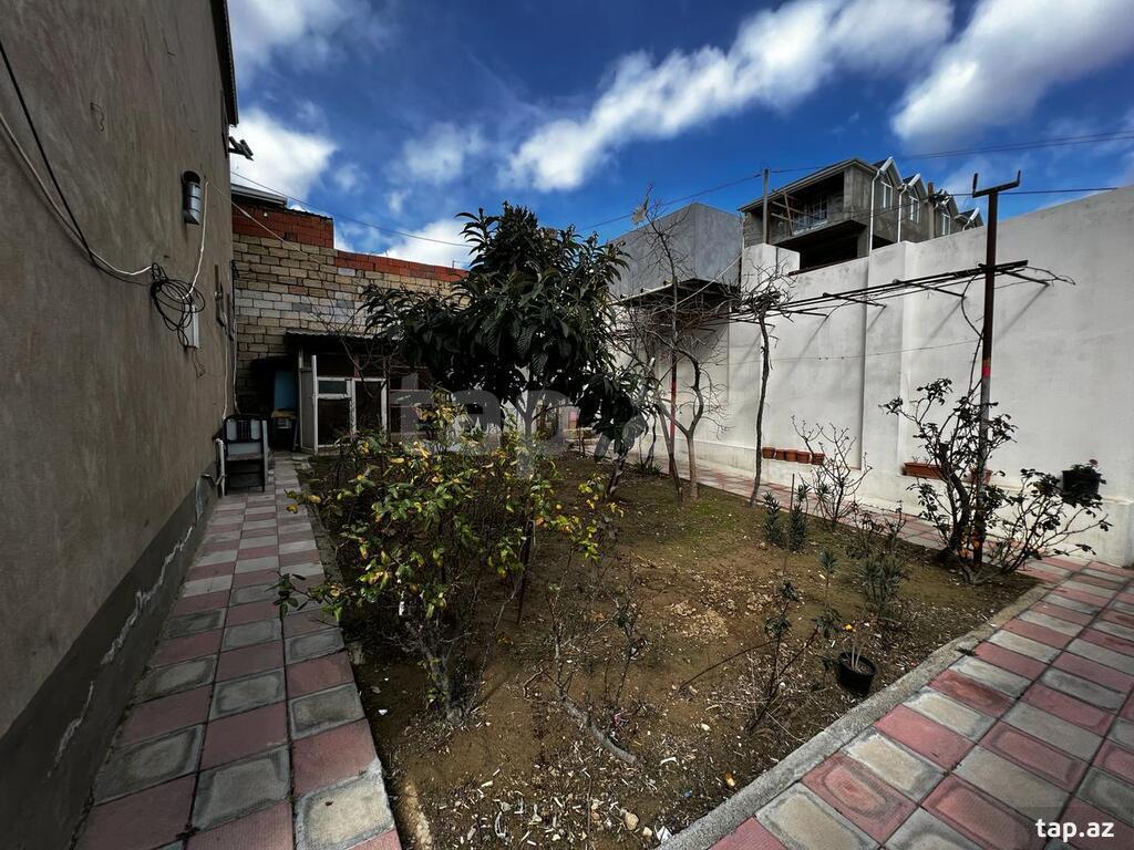 Həyət evi, Badamdar qəs. (2)