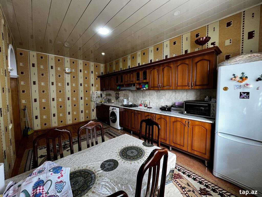 Həyət evi, Badamdar qəs. (10)