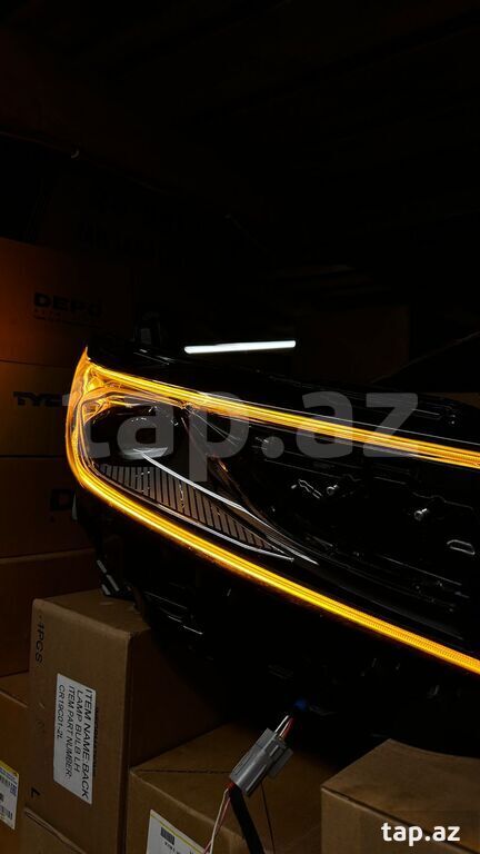 "Toyota Camry 2024-2025" ön faraları (2)