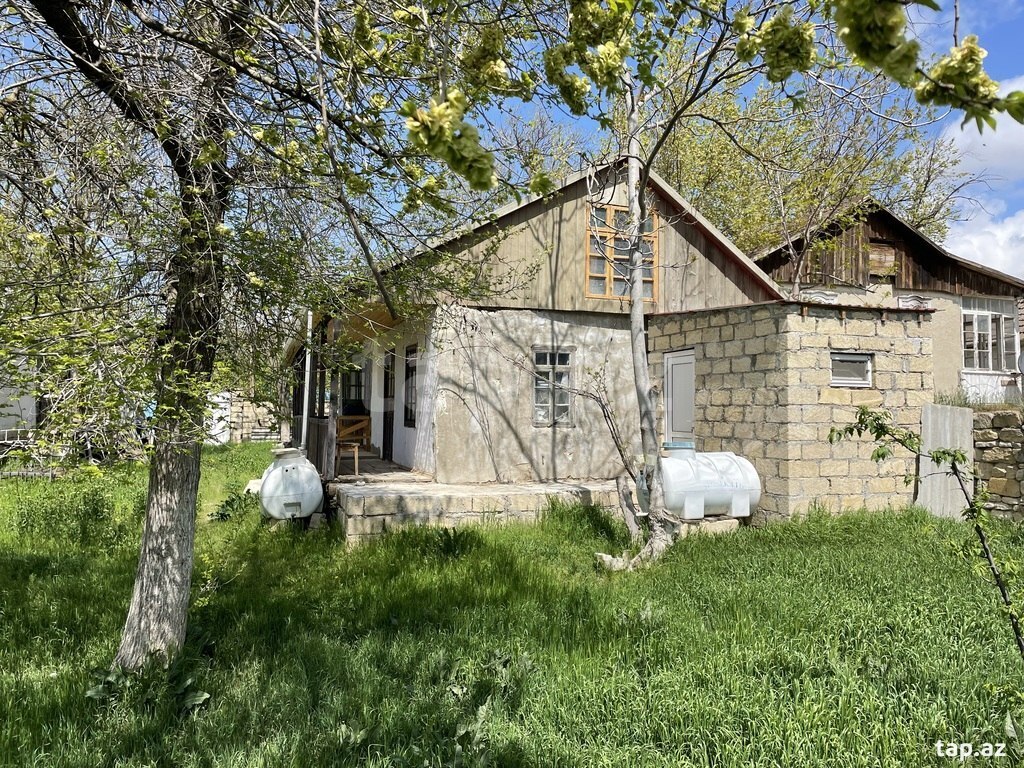 Bağ evi, Qobustan r.