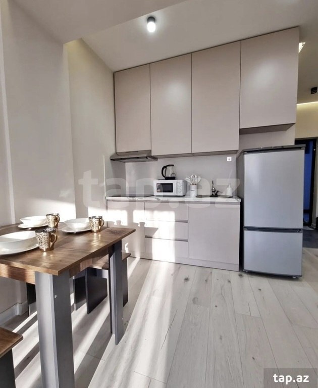 2-otaqlı yeni tikili kirayə verilir, İnşaatçılar m., 82 m² (5)
