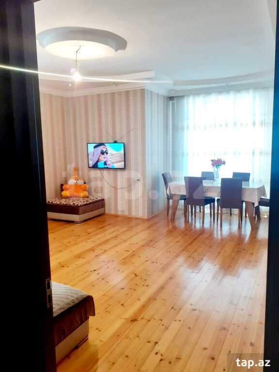 4-otaqlı yeni tikili, Moskva pr., 147 m²