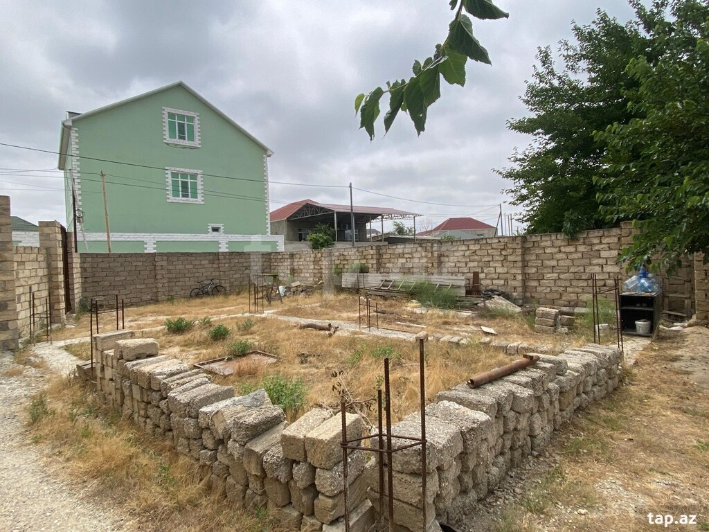 2 sot torpaq sahəsi, Zabrat 1 qəs.