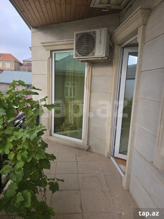 Villa, Masazır qəs. (10)