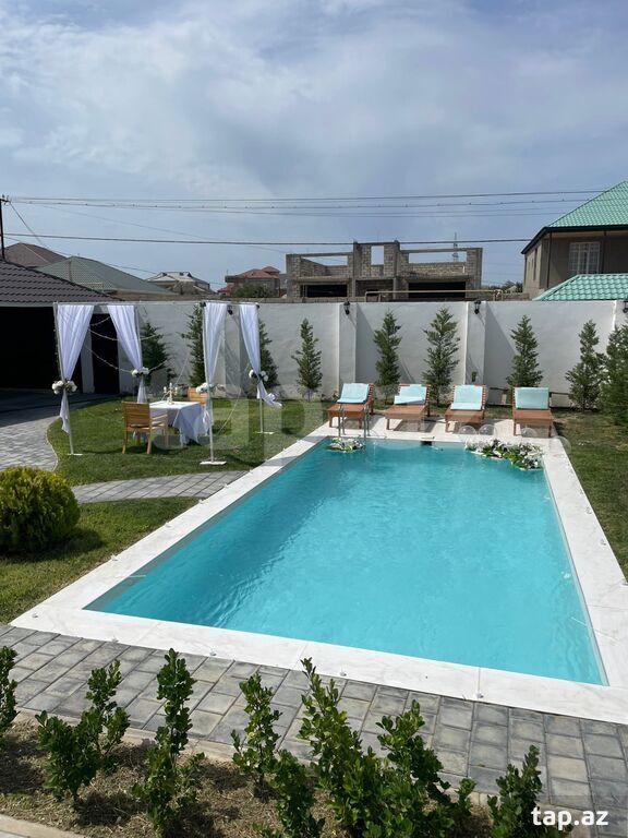 Villa kirayə verilir, Mərdəkan qəs.  (2)