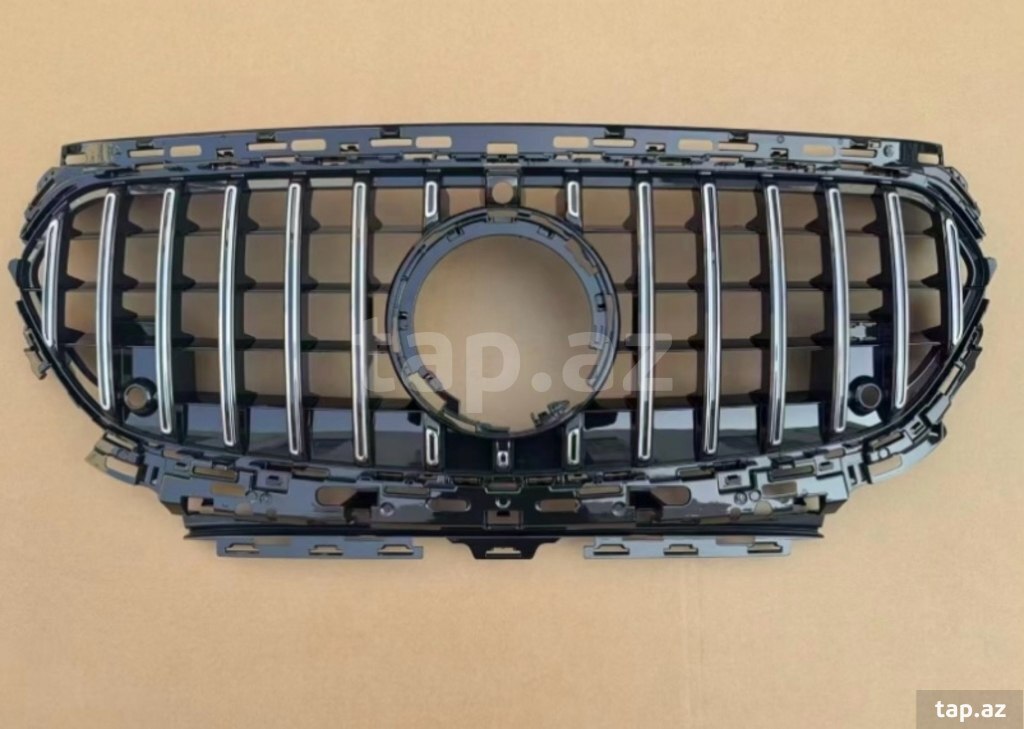 "Mercedes E class 214 GT" radiator barmaqlığı