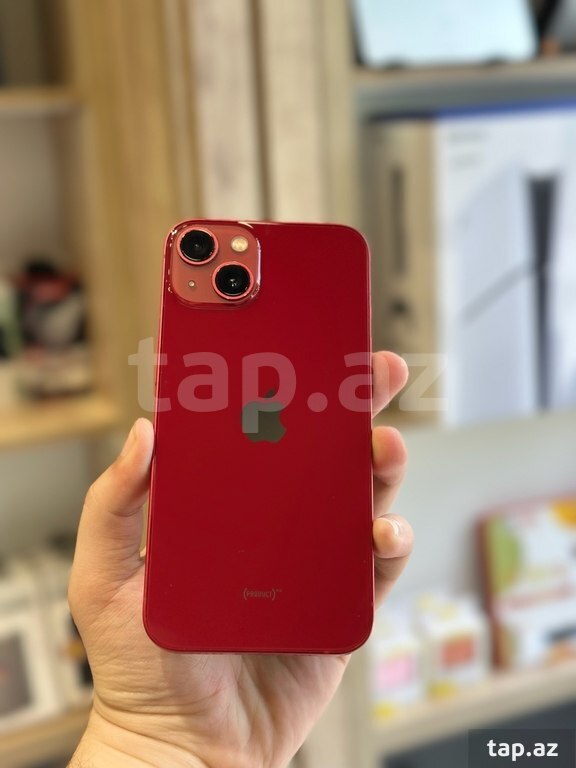 Apple iPhone 13 Red 256GB/4GB (2)