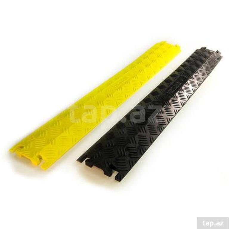 Tramplin kabel keçən