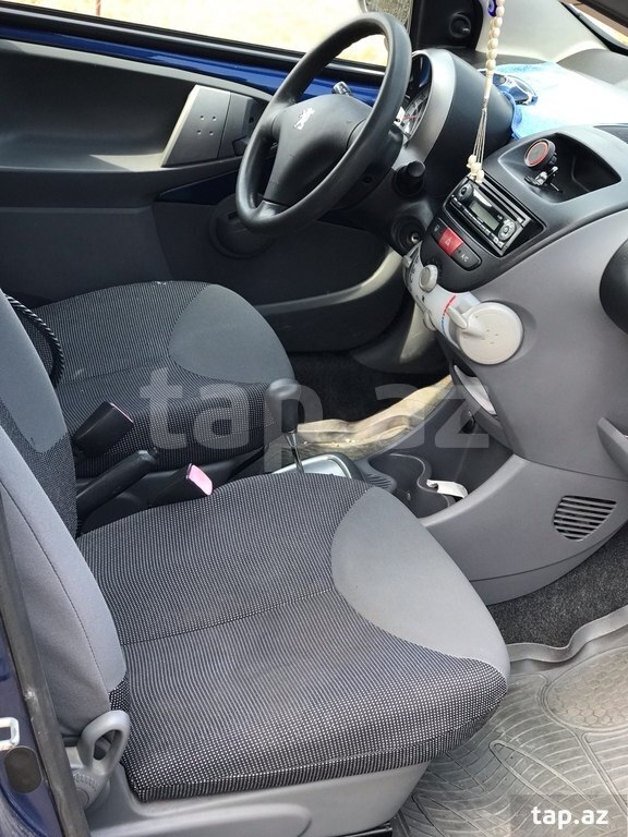 Peugeot 107, 2008 il (9)