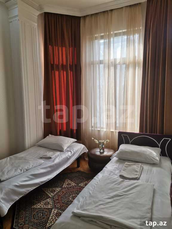 4-otaqlı yeni tikili kirayə verilir, 28 May m., 160 m² (10)