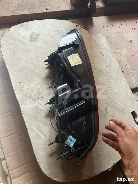 "Chevrolet Camaro" arxa stop işıqları (3)