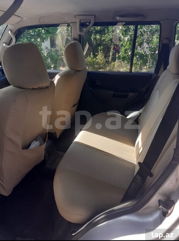 Mitsubishi Pajero io, 2001 il (10)