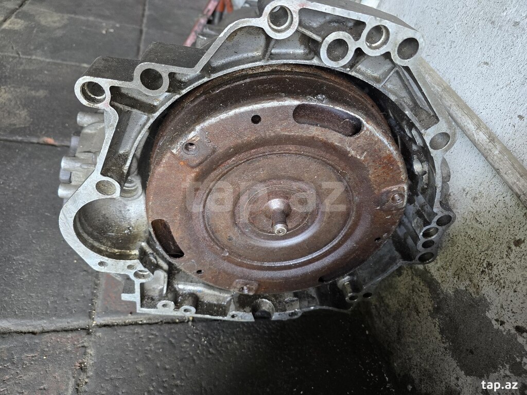 "Audi" sürətlər qutusu (6)