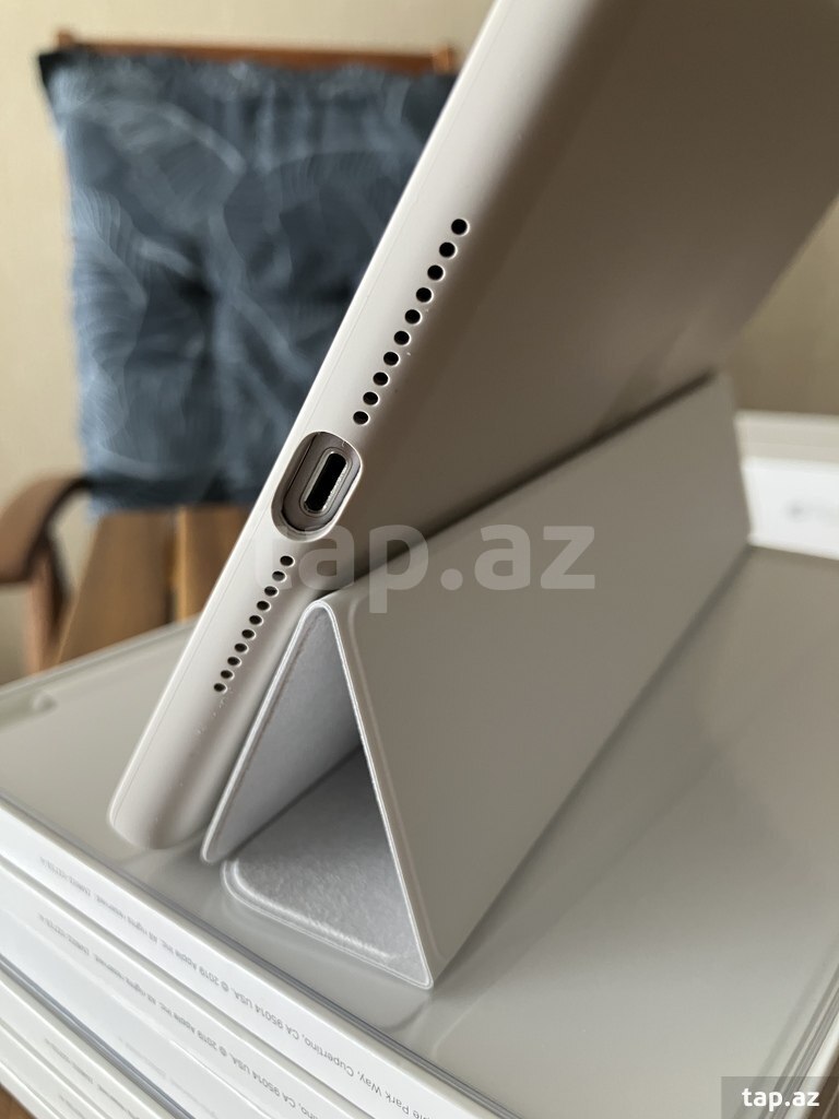 Planşet "Apple iPad Mini 4 - Set" (10)
