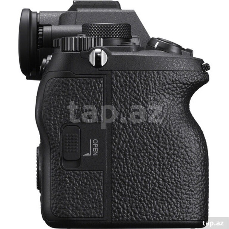 Sony a7 IV Mirrorless Camera (8)