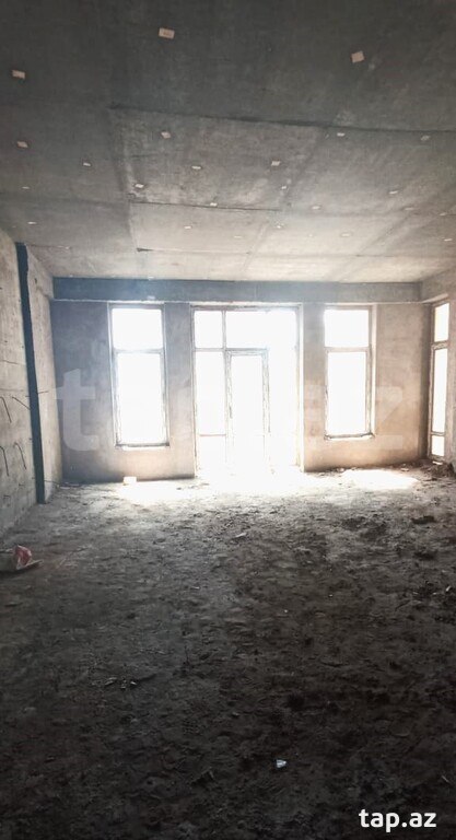 4-otaqlı yeni tikili, Ü. Hacıbəyov küç., 200 m²