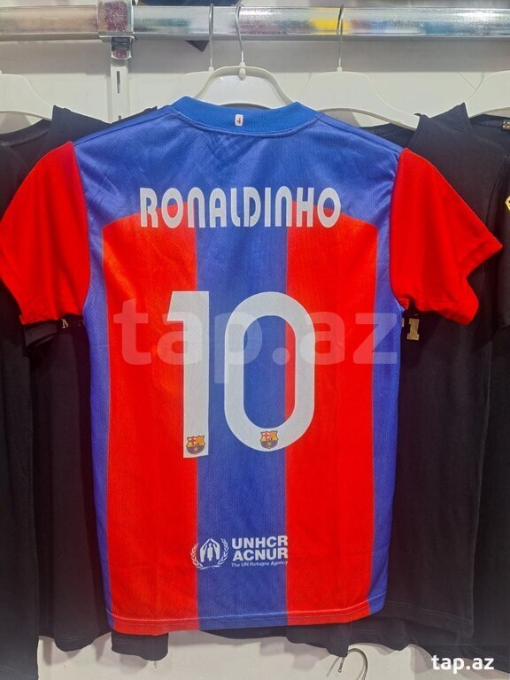 Futbol forması dəsti "RONALDINHO N10"