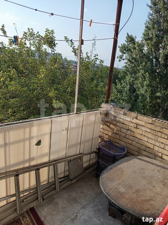 2-otaqlı mənzil kirayə verilir, Azadlıq pr., 50 m²