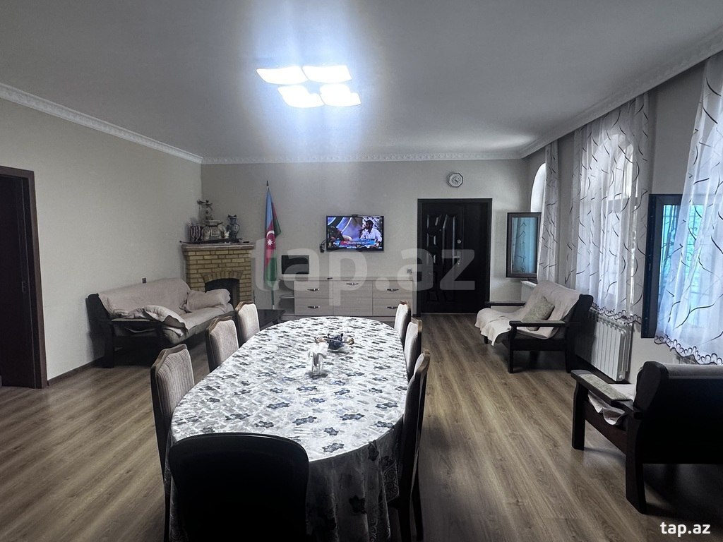 Bağ evi, Novxanı qəs. (11)