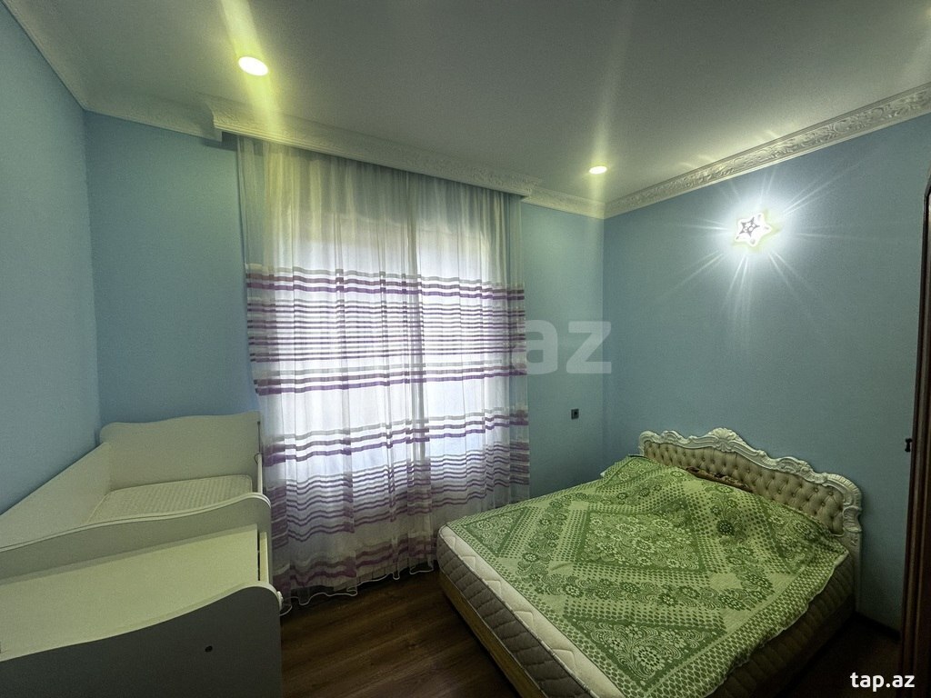 Bağ evi, Novxanı qəs. (18)