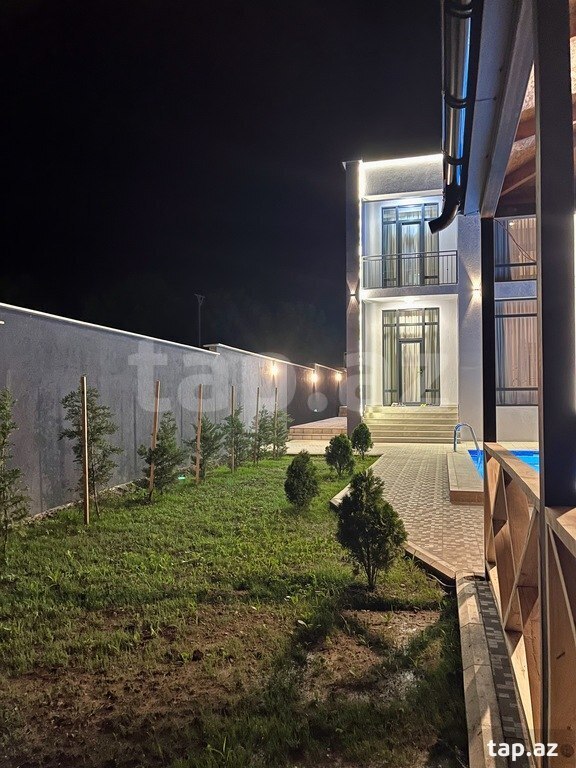 Villa kirayə verilir, Quba r. (32)