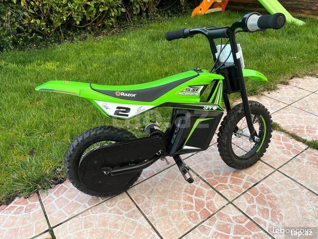 Uşaq motosikleti "Razor SX125"