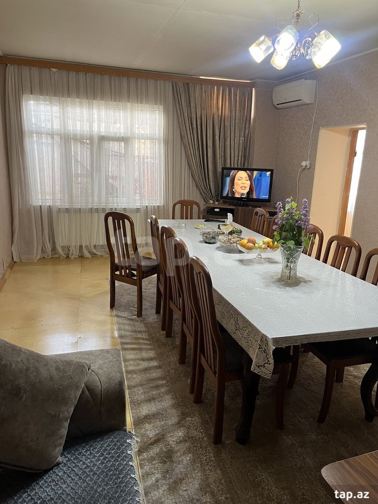 Həyət evi, Litvin Babayev küç.