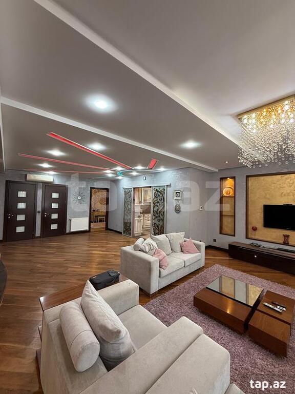 7-otaqlı yeni tikili, H.Cavid pr., 412 m²