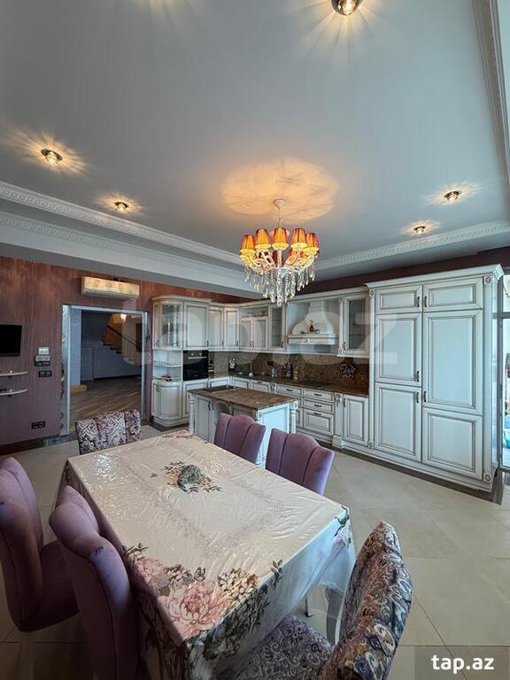 7-otaqlı yeni tikili, H.Cavid pr., 412 m²