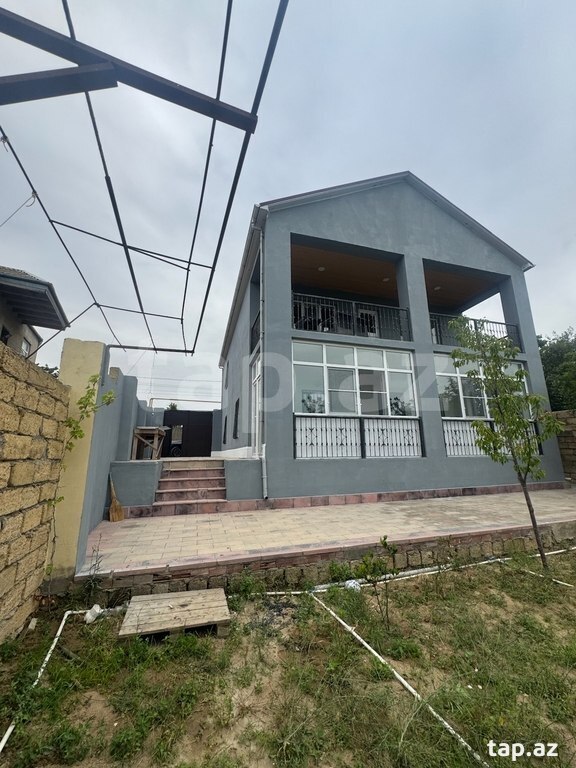 Bağ evi, Novxanı qəs.