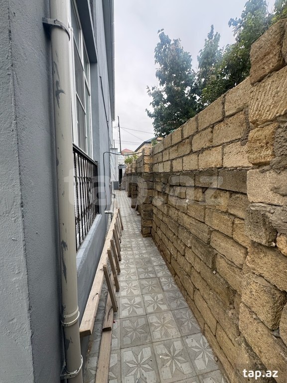 Bağ evi, Novxanı qəs.