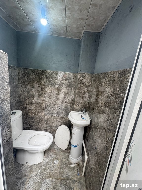 Bağ evi, Novxanı qəs.